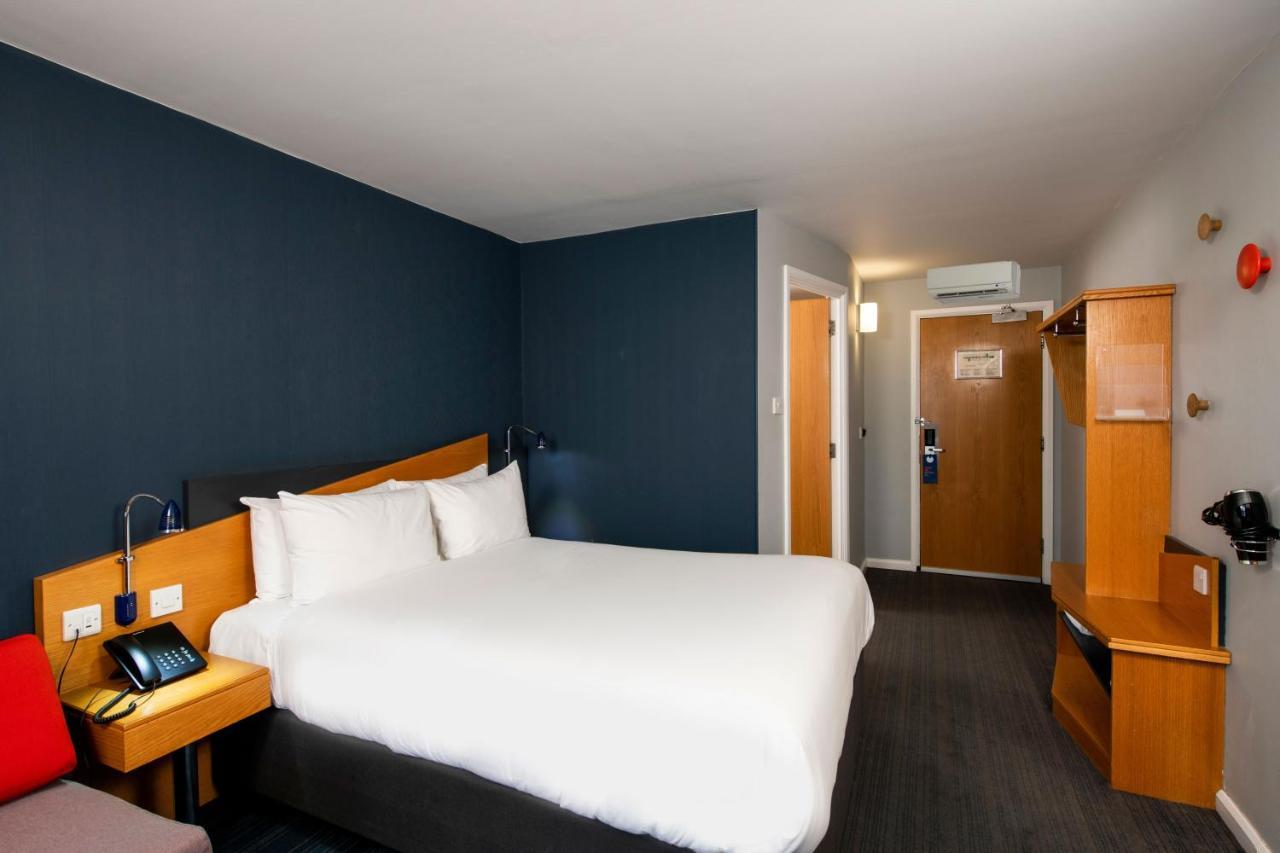 Holiday Inn Express Leeds City Centre, An Ihg Hotel Ngoại thất bức ảnh