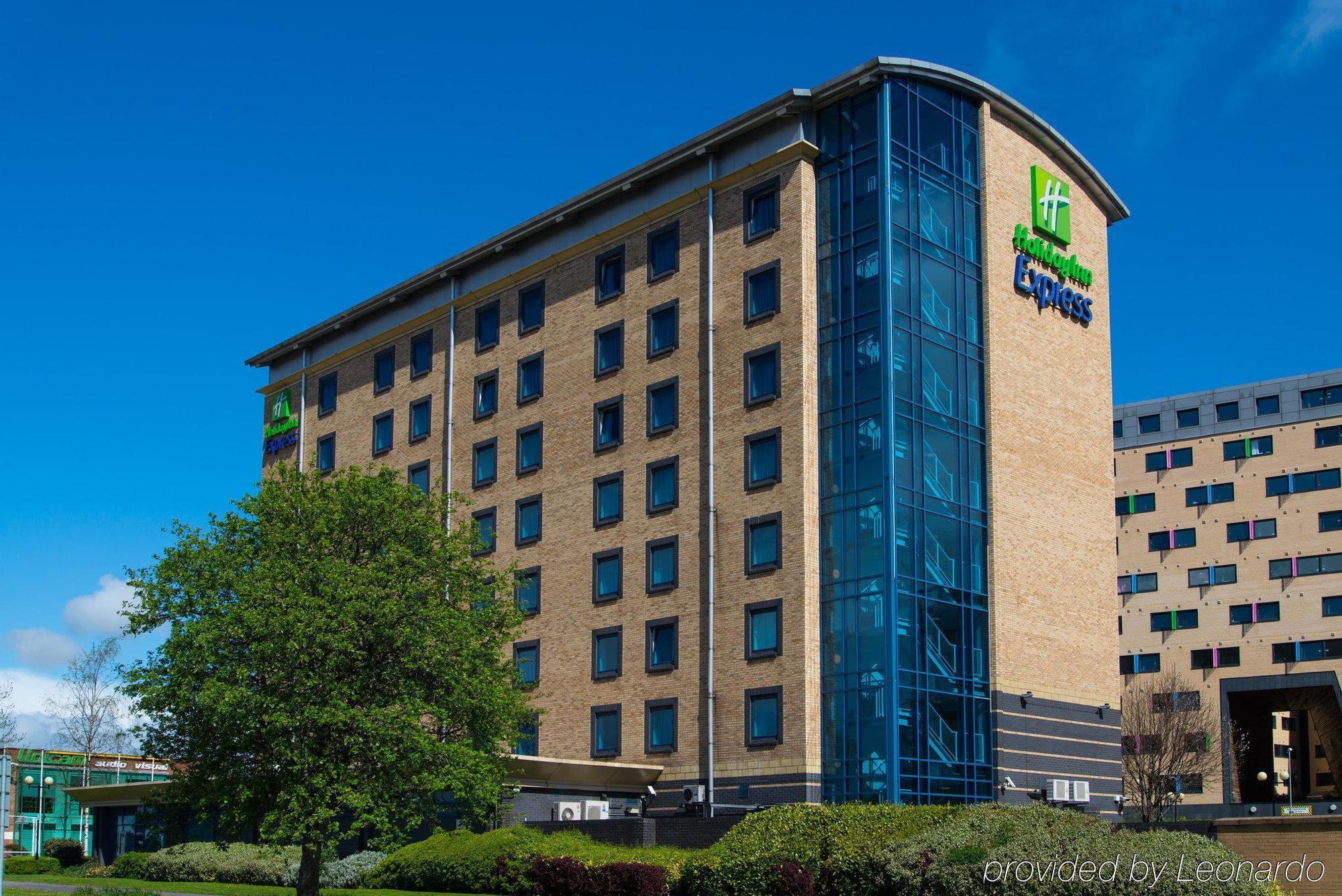 Holiday Inn Express Leeds City Centre By Ihg Ngoại thất bức ảnh